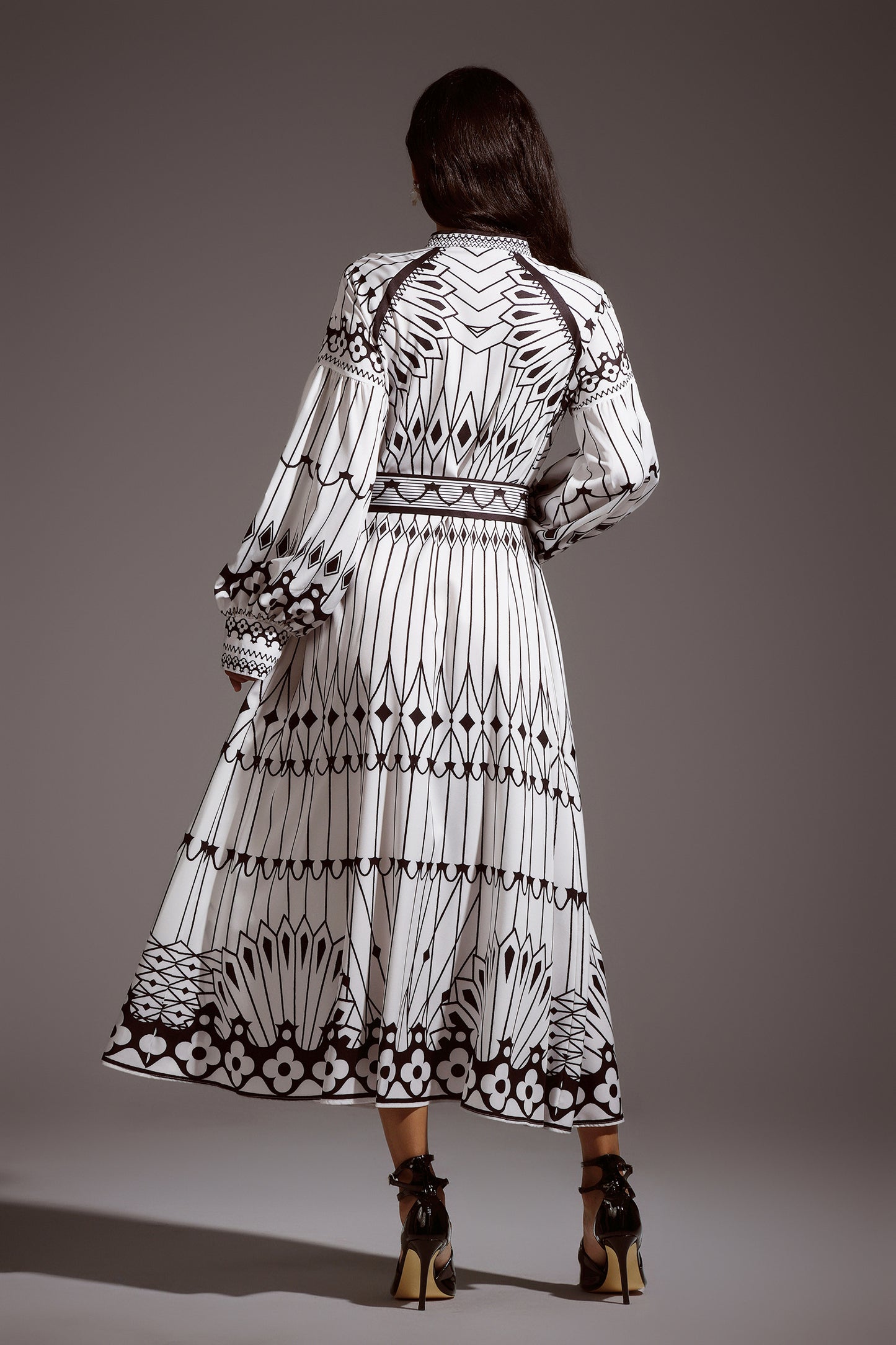 Renaa Long Sleeves Maxi Dress