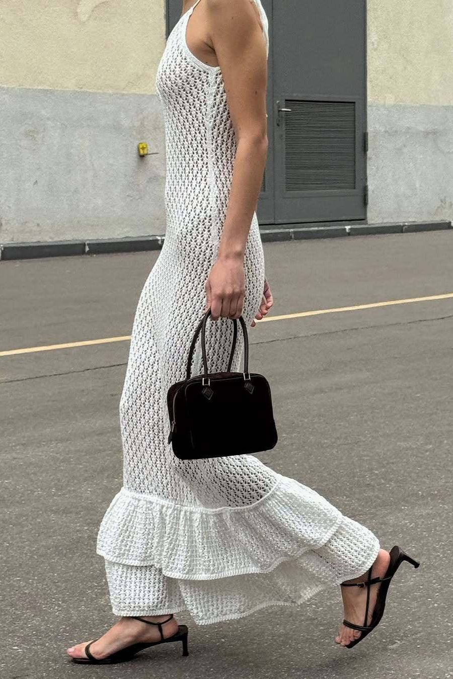 Gaun Maxi Cami Transparan Potongan Seksi Ruffle Boho