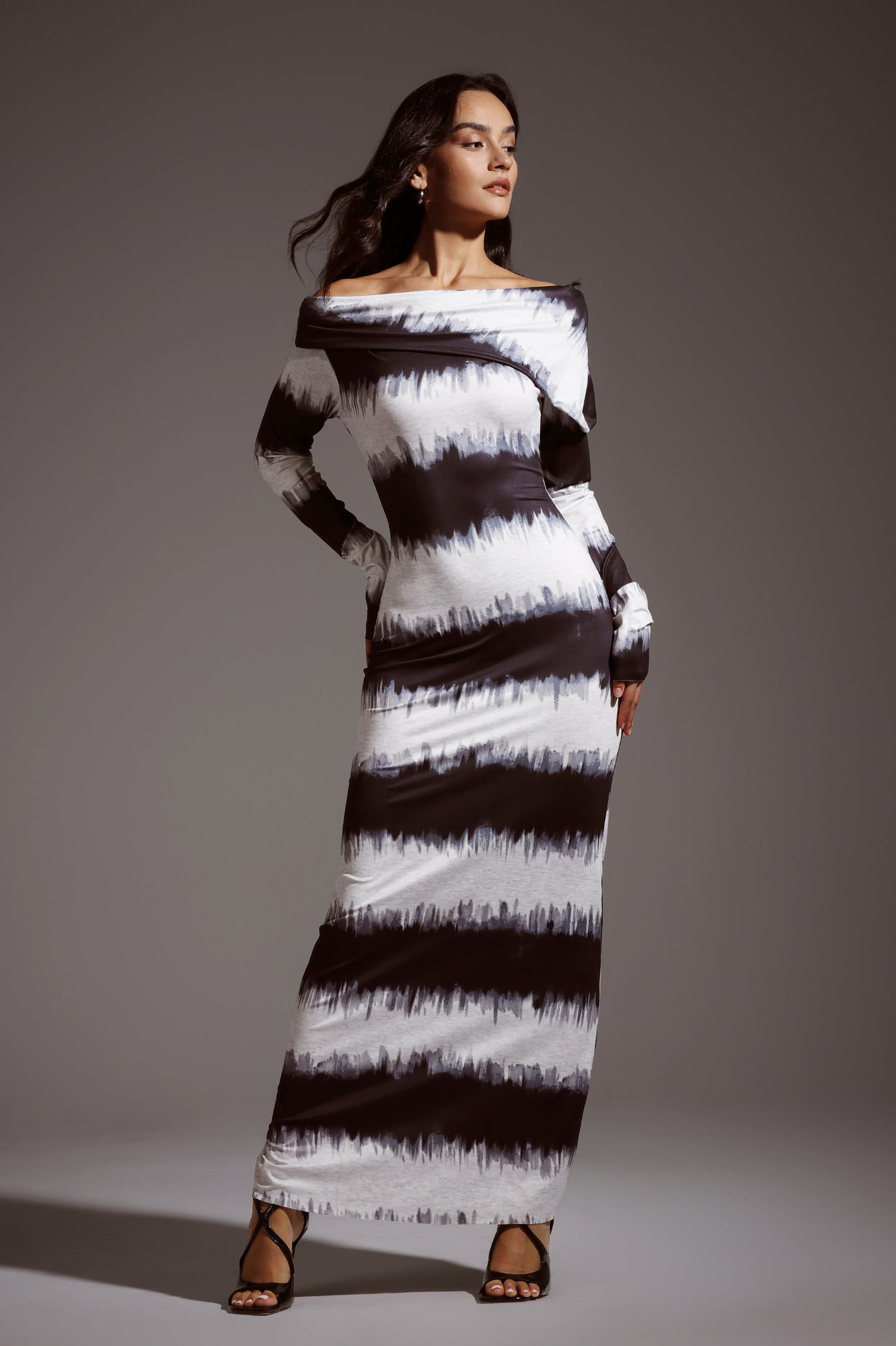 Sefa Stripe Long Sleeves Maxi Dress