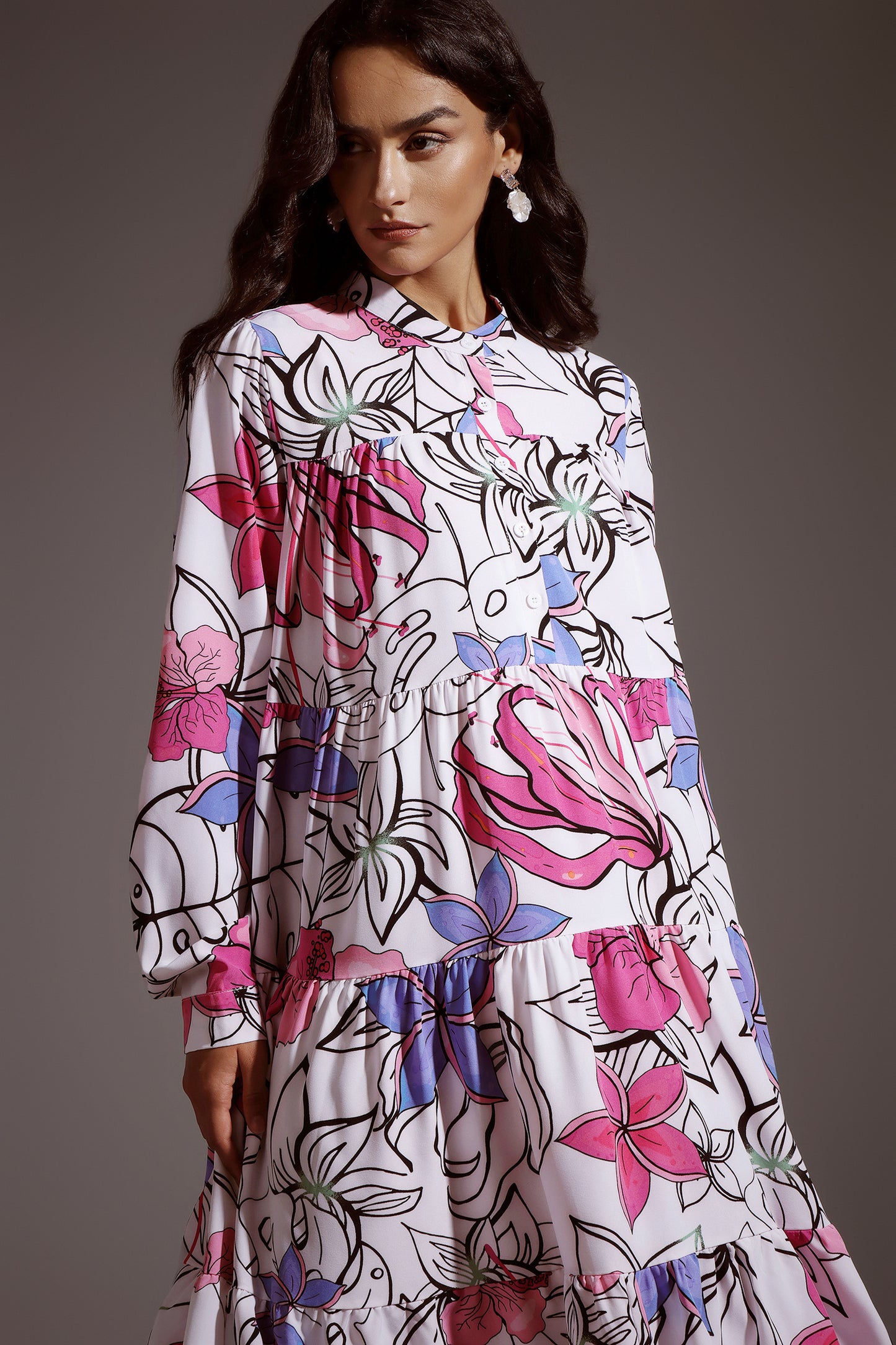 Verdad Long Sleeves Floweer Maxi Dress