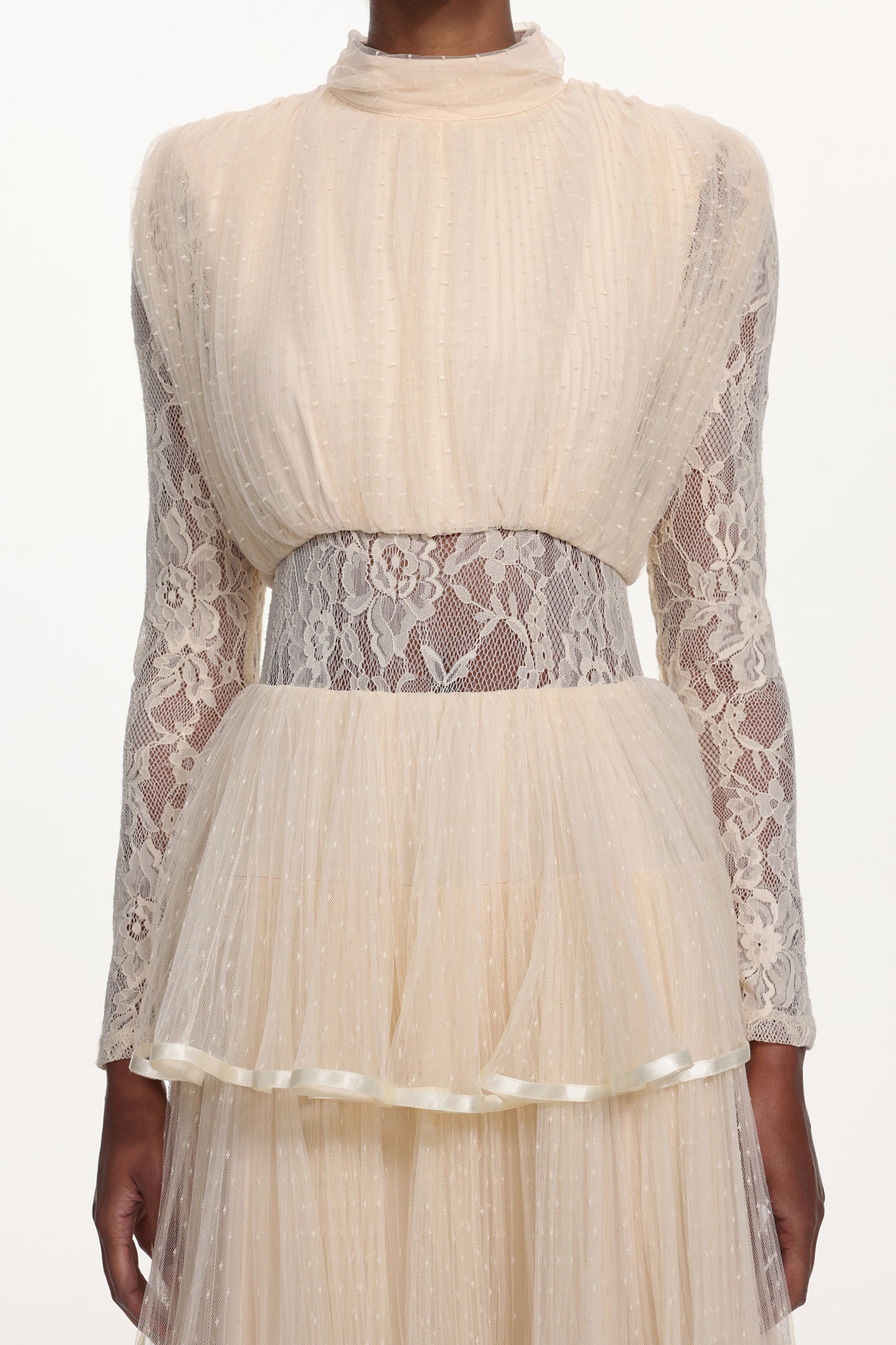 Yannei Romantic Flowy Long Sleeve Lace Tiered Tulle Maxi Dress