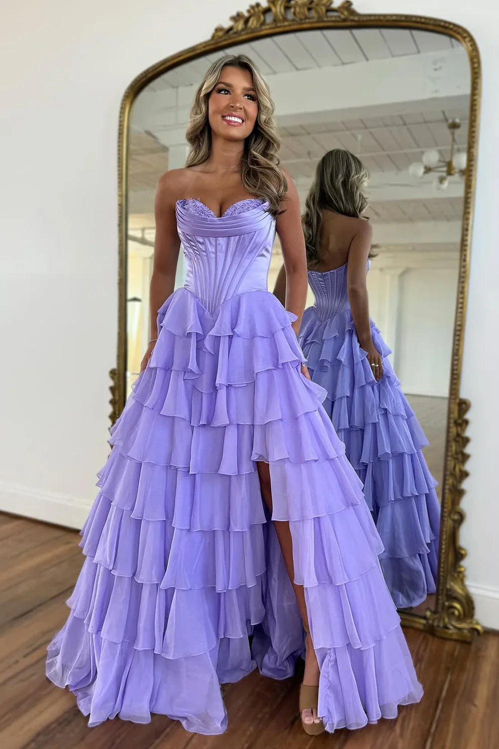 Sweetheart Sleeveless Empire A-Line Tiered Prom Dress