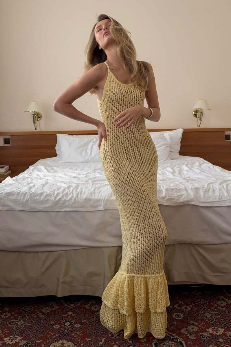 Gaun Maxi Cami Transparan Potongan Seksi Ruffle Boho