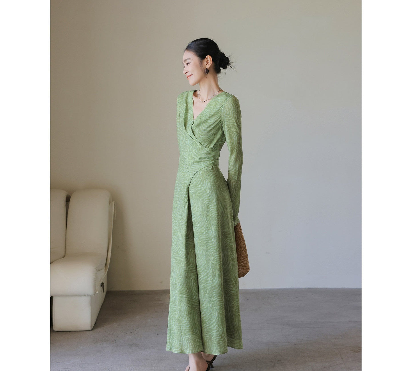 Viscose Dress - Long Sleeve V-Neck Twist Design