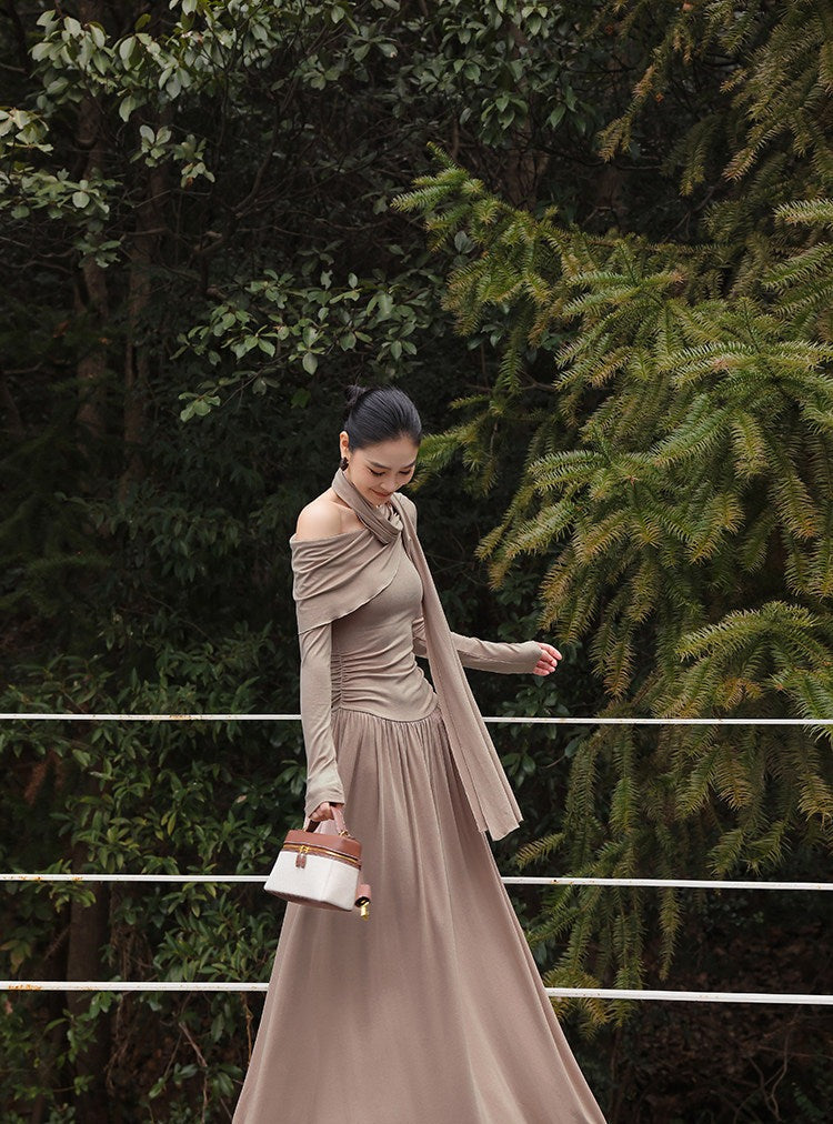 Viscose Dress - Off-Shoulder Flowing Design