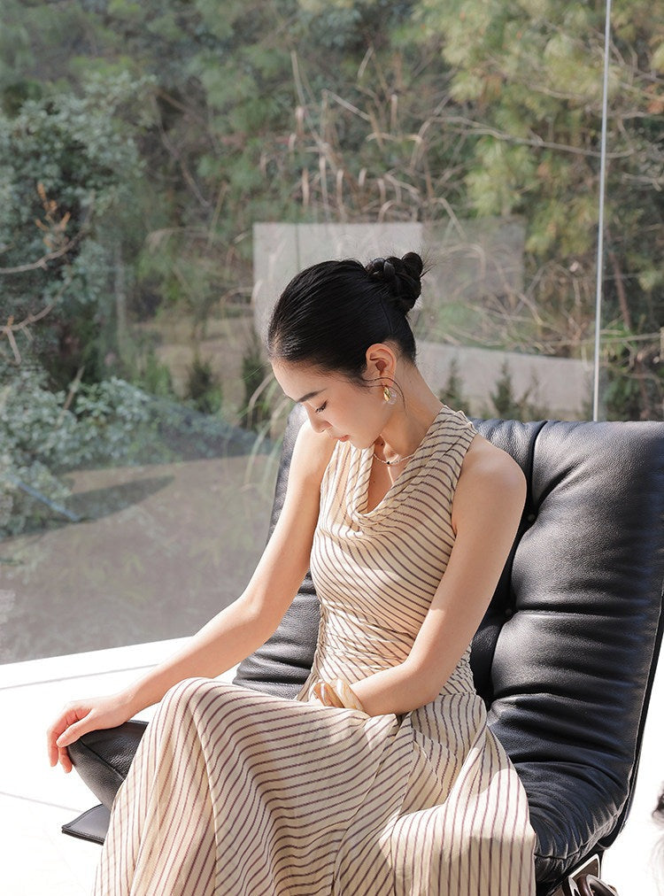 Gaun A-Line Polyester - Desain Tanpa Lengan Bergaris