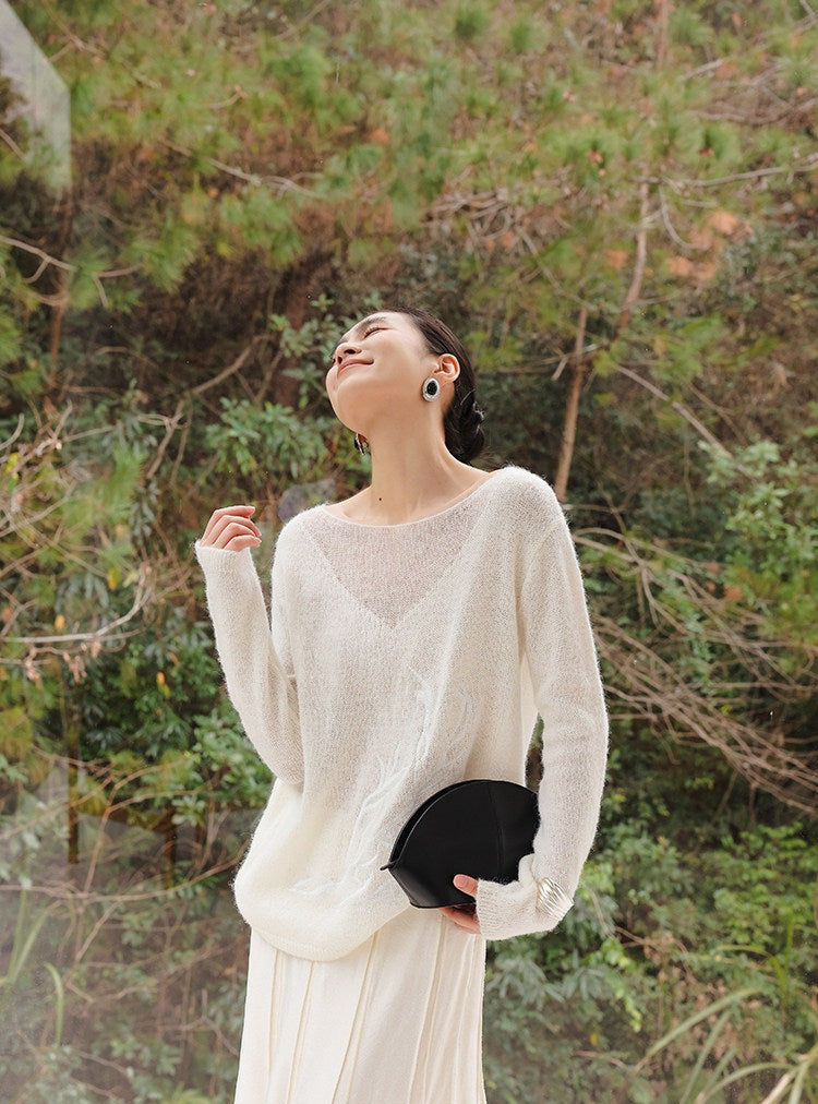 Knitted Top - Lightweight and Loose Fit