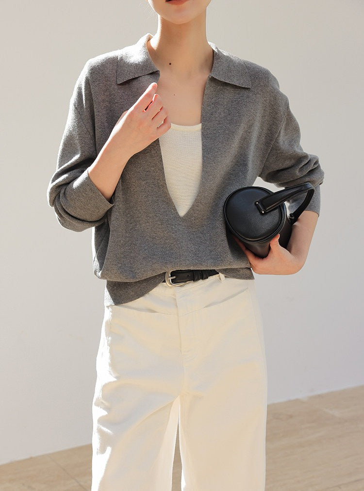 Viscose Knit Top - Minimalist V-Neck Design