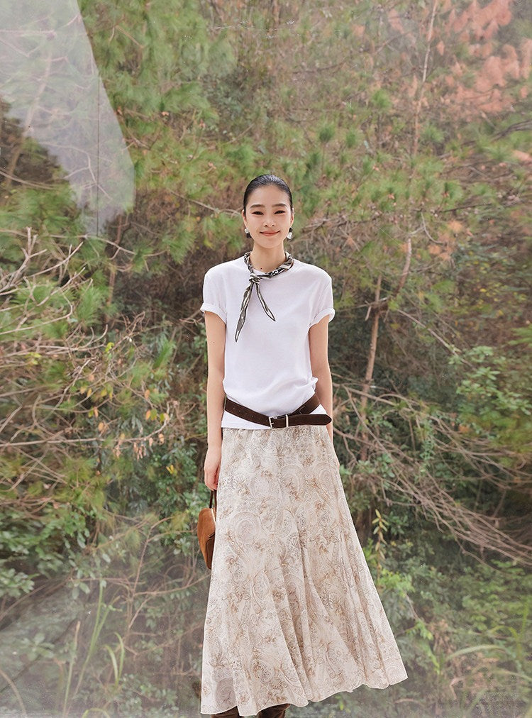 Paisley Print Skirt - Vintage Elegant Design