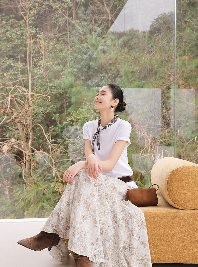 Paisley Print Skirt - Vintage Elegant Design