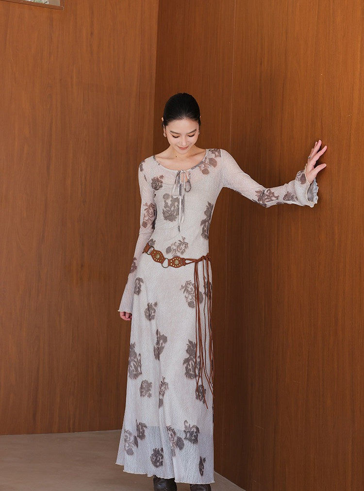 Gaun Viskosa Floral - Leher Bulat Vintage yang Pas