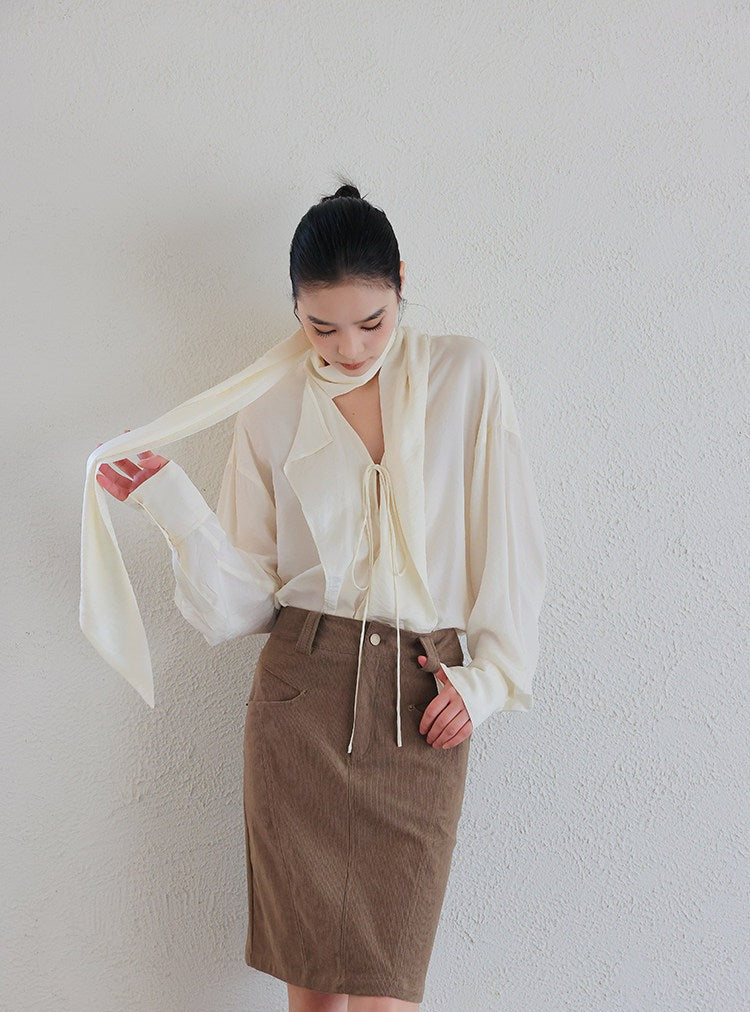 Kemeja Katun - Potongan Santai V-Neck