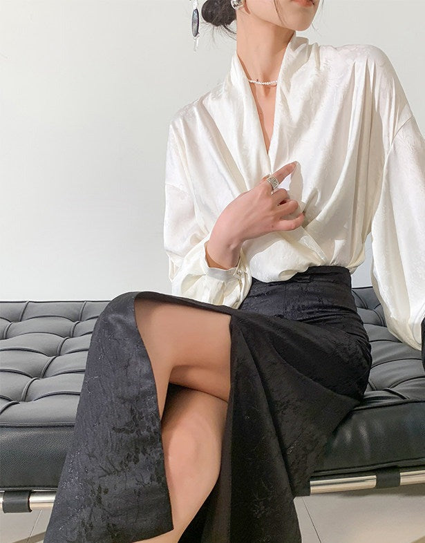 Viscose Long Sleeve V-Neck Shirt - Elegant White Top