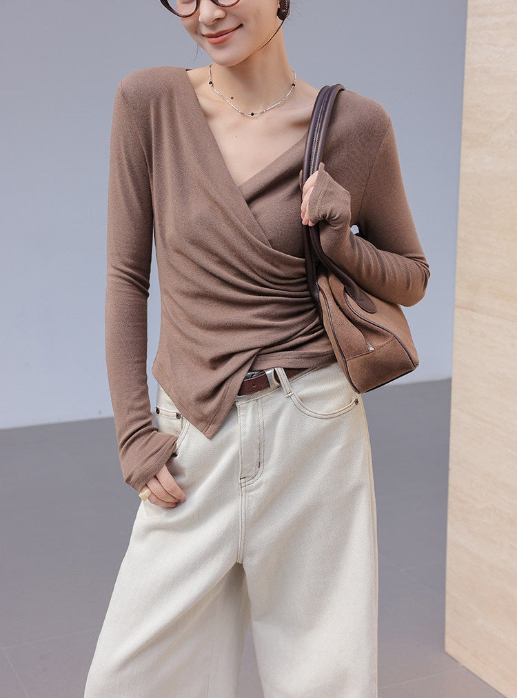 Kaos V-Neck Lengan Panjang Pleated Viscose