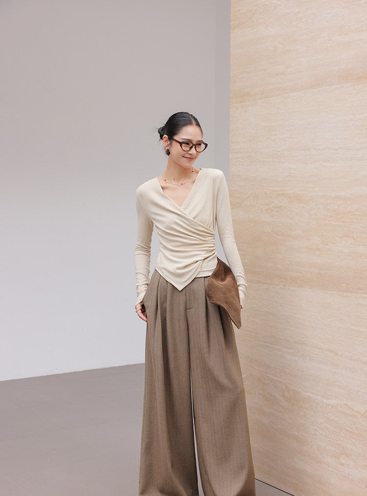 Kaos V-Neck Lengan Panjang Pleated Viscose