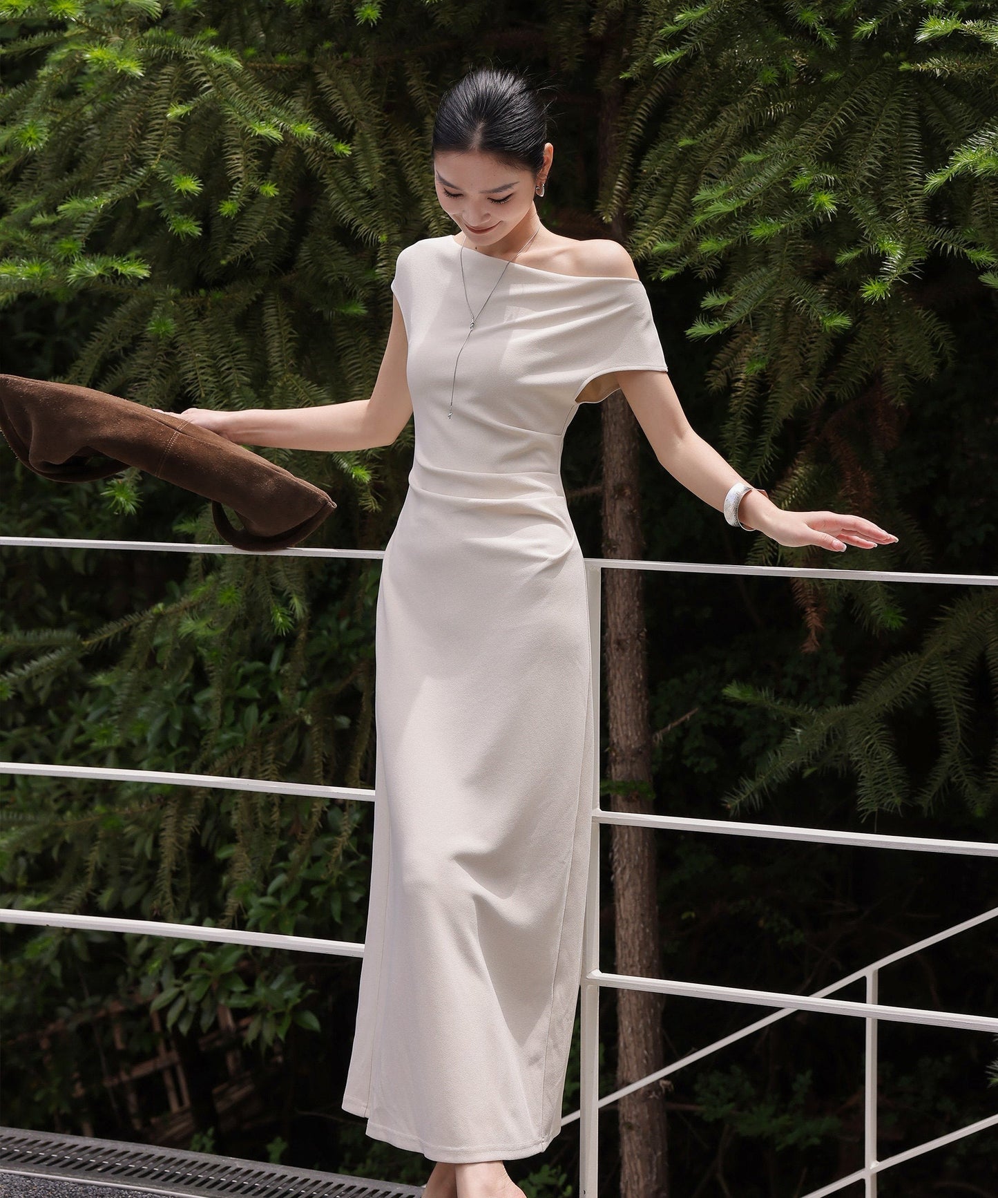 Gaun Katun - Leher Sweetheart Tanpa Lengan