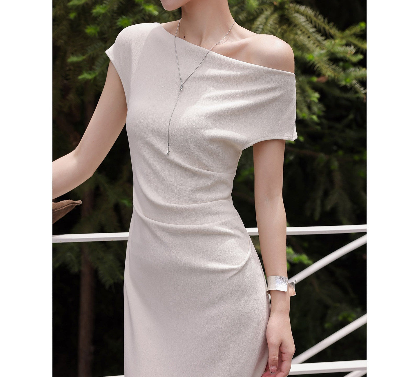 Gaun Katun - Leher Sweetheart Tanpa Lengan