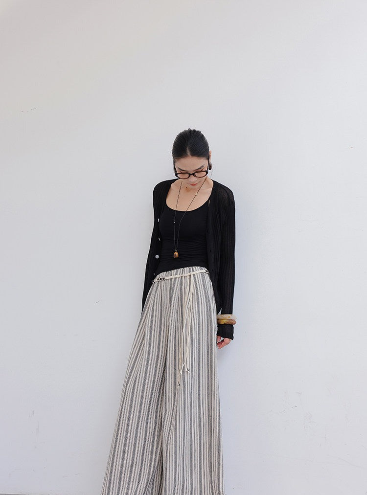 Knitted Cardigan - Lightweight and Versatile