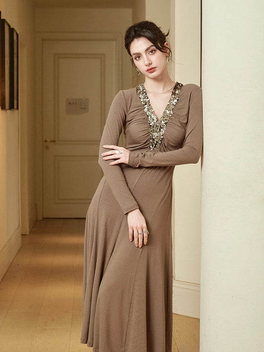Sequin Embroidered Dress with V-Neck and Gathered Waist