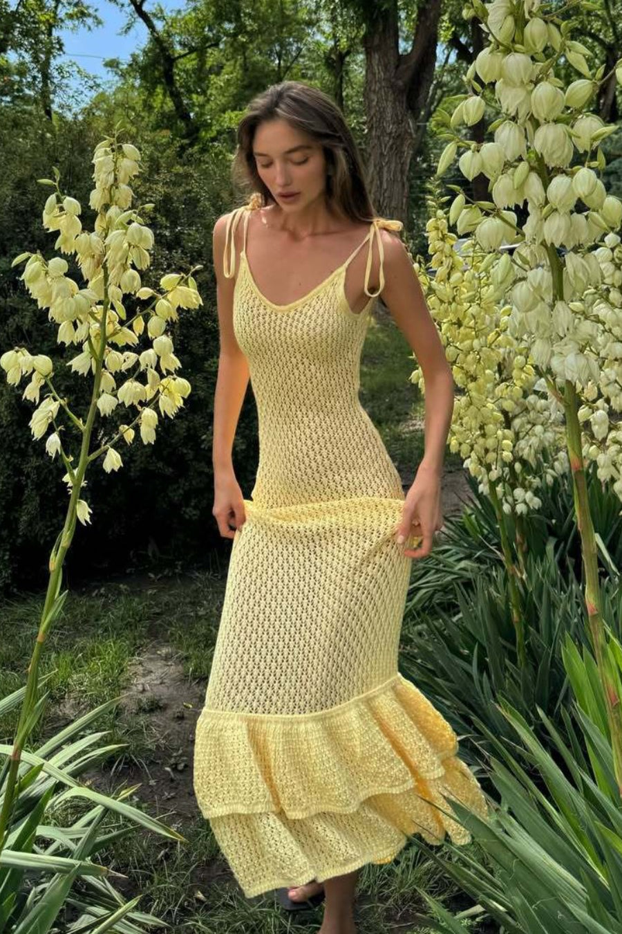 Gaun Maxi Cami Transparan Potongan Seksi Ruffle Boho