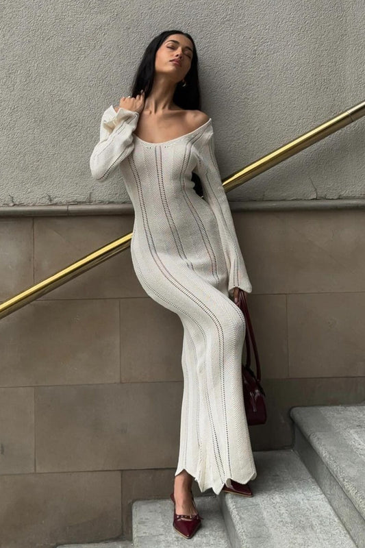 Gaun Maxi Bodycon Potongan Transparan Lengan Flare Leher U yang Elegan