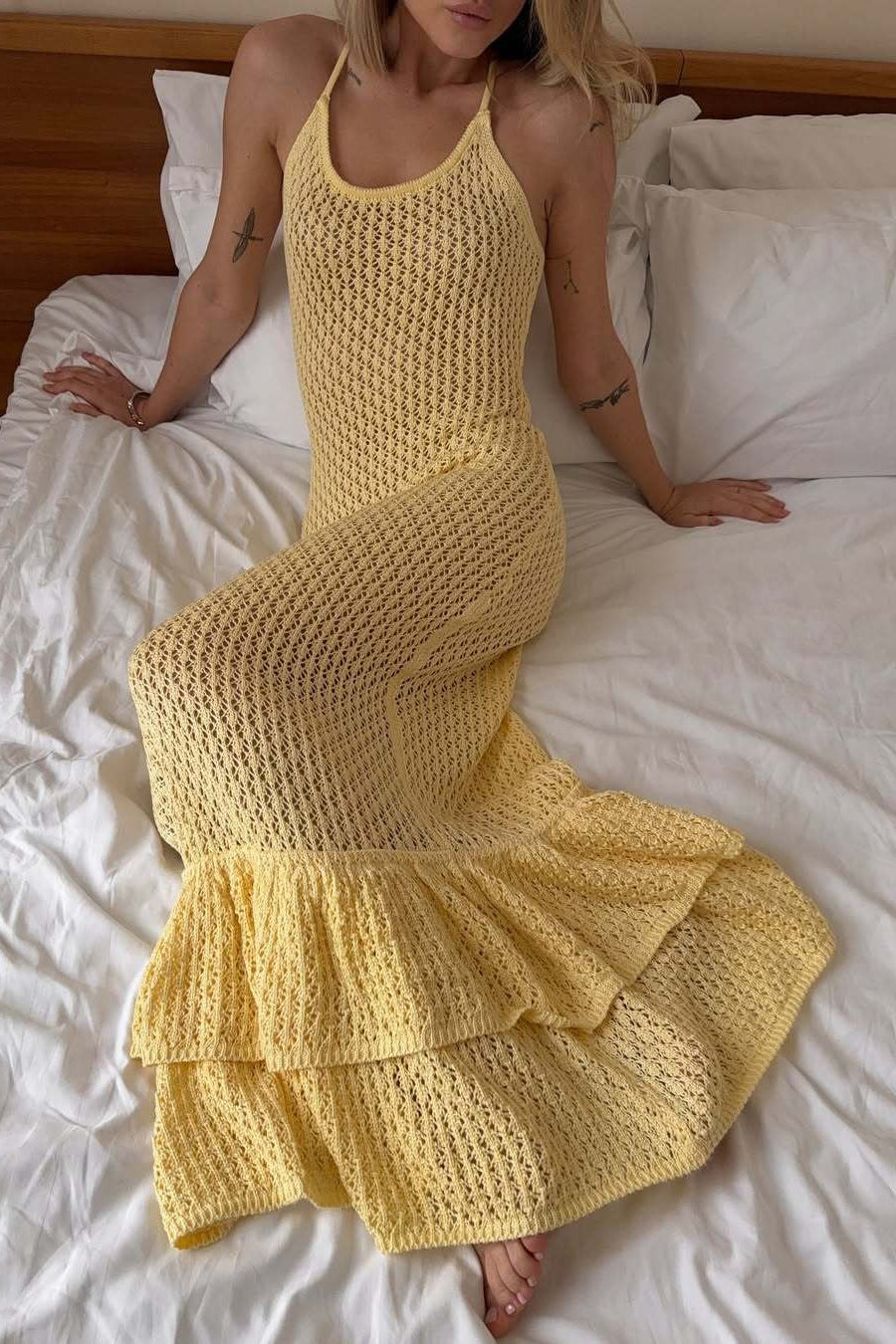 Gaun Maxi Cami Transparan Potongan Seksi Ruffle Boho