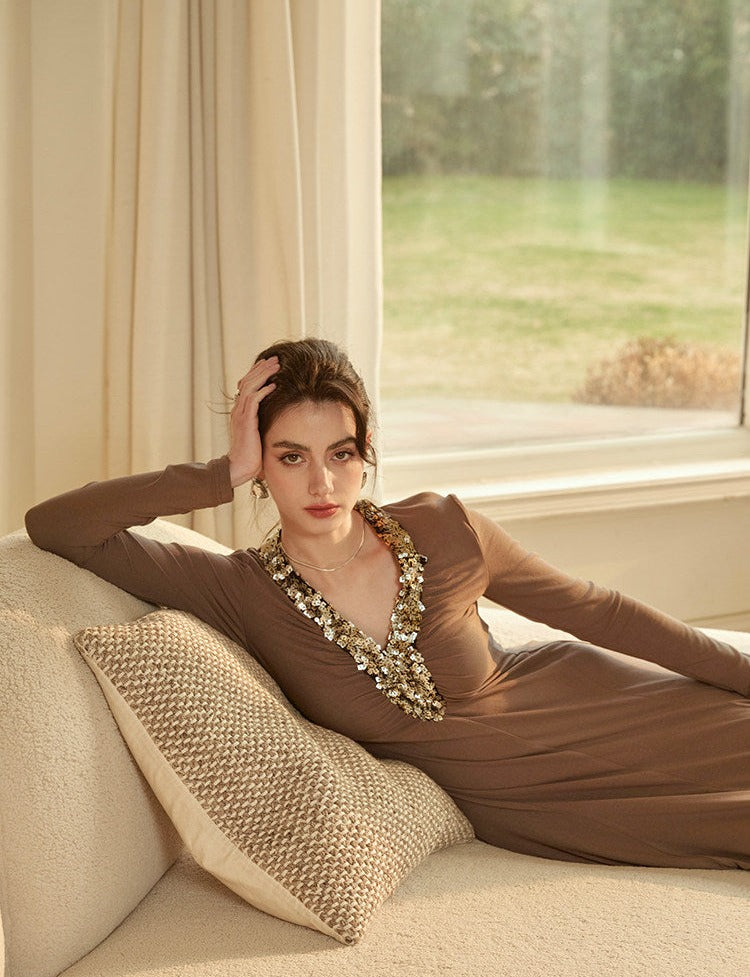 Sequin Embroidered Dress with V-Neck and Gathered Waist