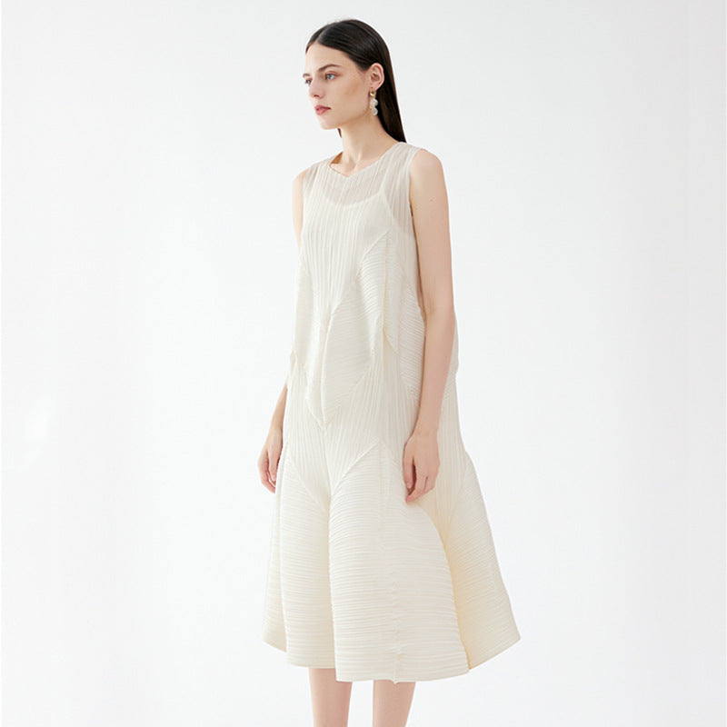 Sleeveless Bud French Puff Dress