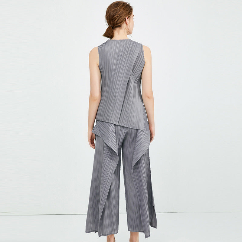 Alina Romance Suit