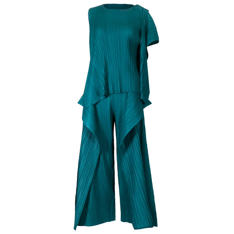 Alina Romance Suit