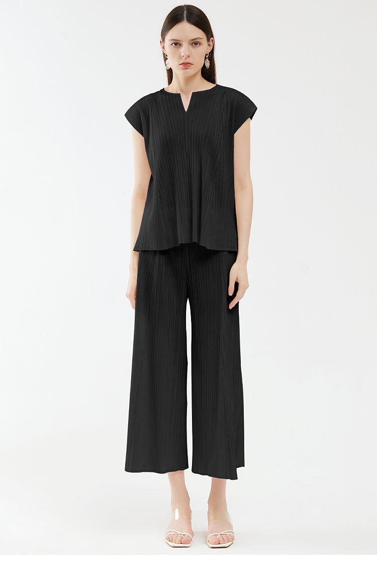 Linda Bloom Ready Suit